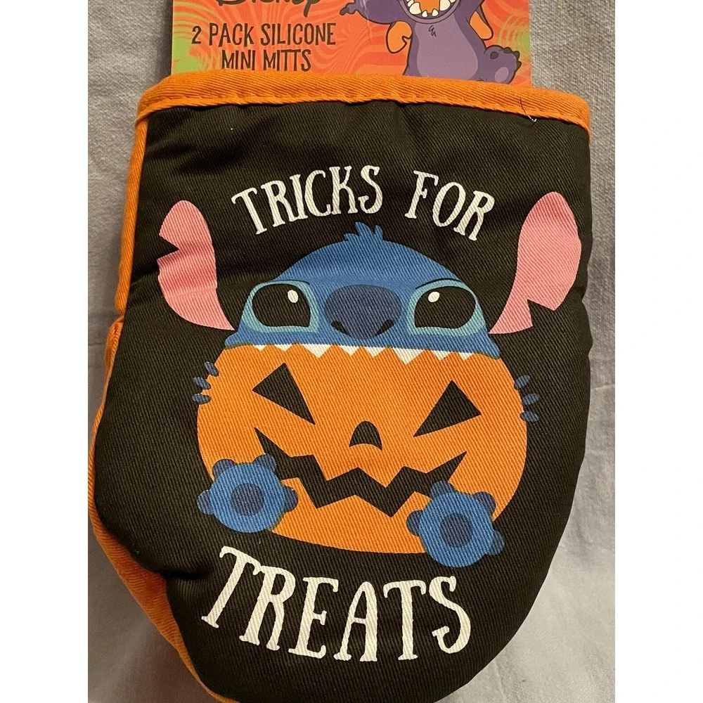 NEW Walt Disney Halloween 2‎ Mini Oven Mitts Stitch 